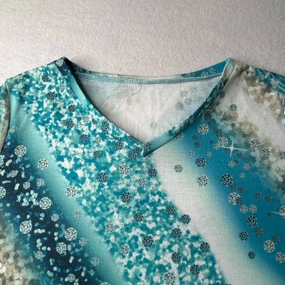 Diamonds Snowflake Women Top L XL Short Sleeve Tee - Picture 4 of 11